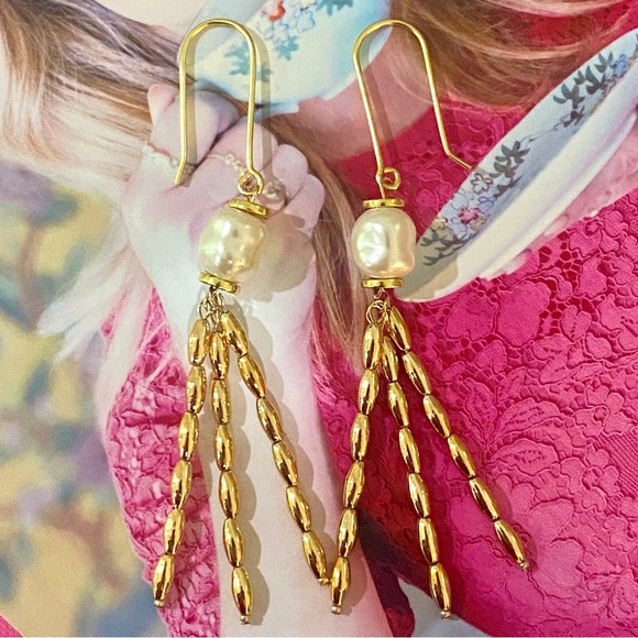 Pearl and Rice Bead Earrings - Picture 2 of 7